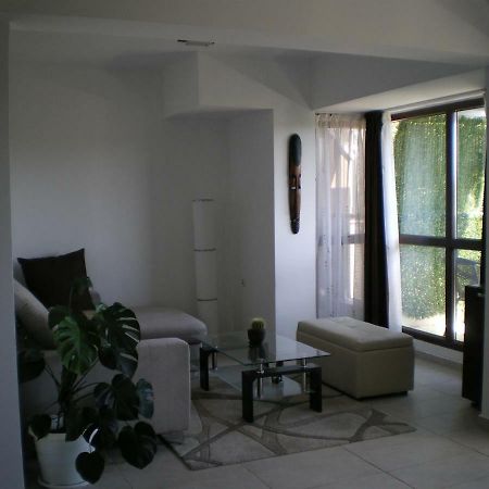 Park View Apartment Plovdiv With Parking Buitenkant foto