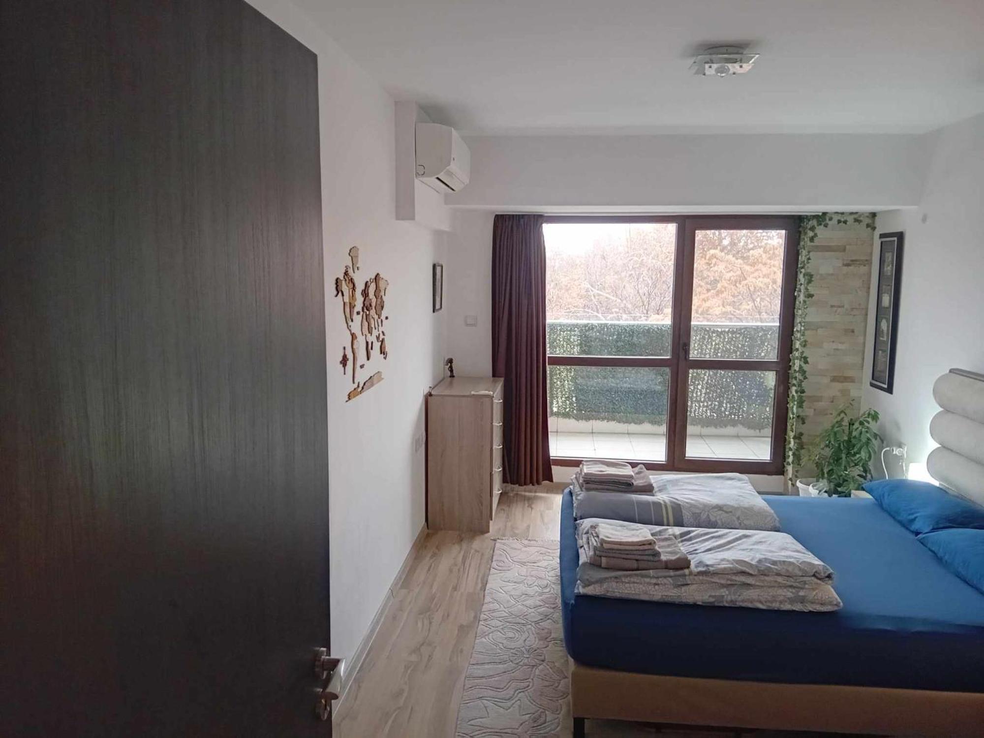 Park View Apartment Plovdiv With Parking Buitenkant foto