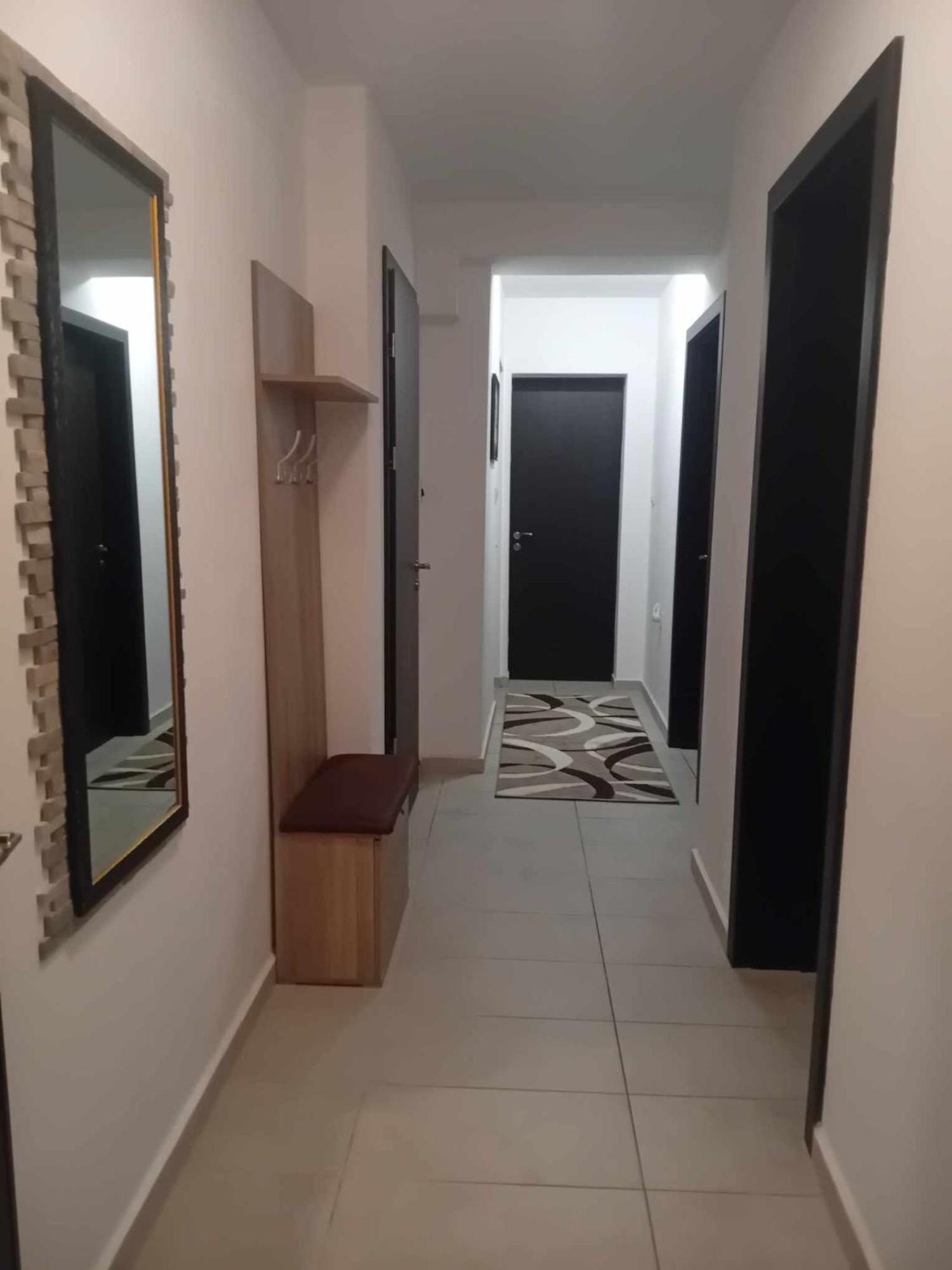 Park View Apartment Plovdiv With Parking Buitenkant foto